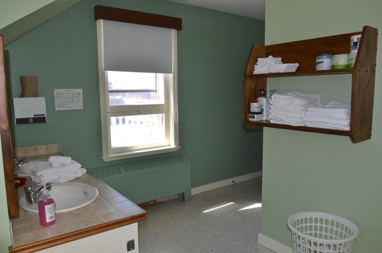 Auberge De Douglastown Gaspe Luaran gambar