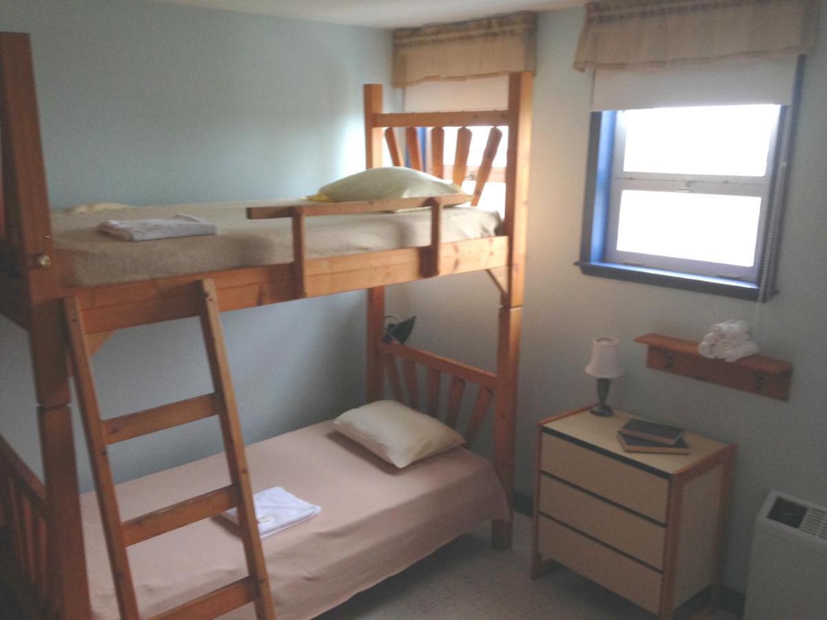 Auberge De Douglastown Gaspe Luaran gambar